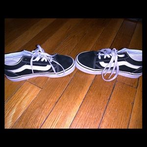 Kid vans size 12.5